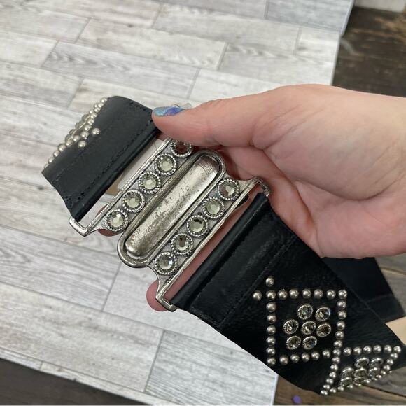 LEATHERROCK Black and Silver Embellished Elastic Belt Size Medium main image 5